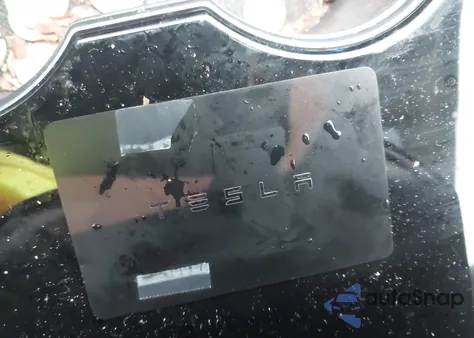 2018 Tesla Model 3 from USA, damaged, VIN 5YJ3E1EA4JF164893
